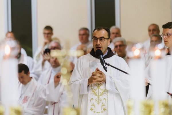 mons-hose-22-srpnja-2018-fra-marinko-00505654EB4-9DA6-F1FB-0EDF-34A0CD5DAFB0.jpg